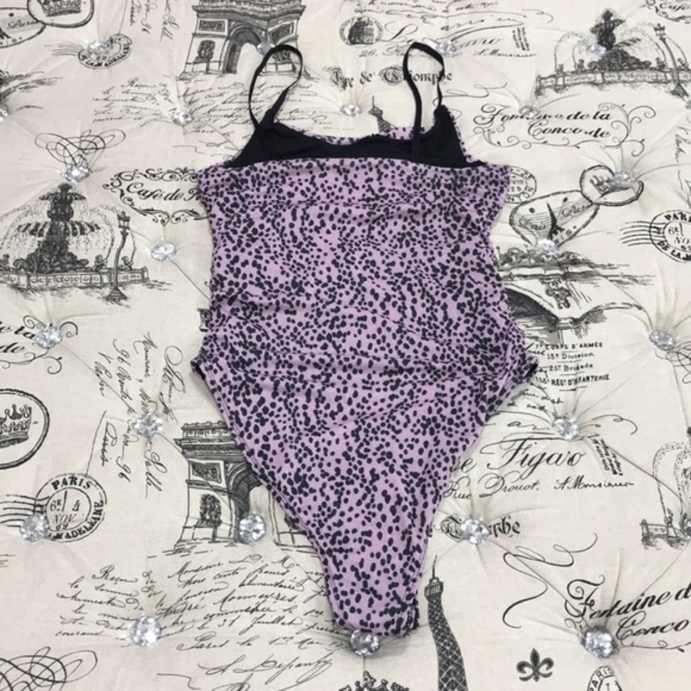 TOPSHOP Ruched Spot Print Bodysuit - Picture 7 of 7